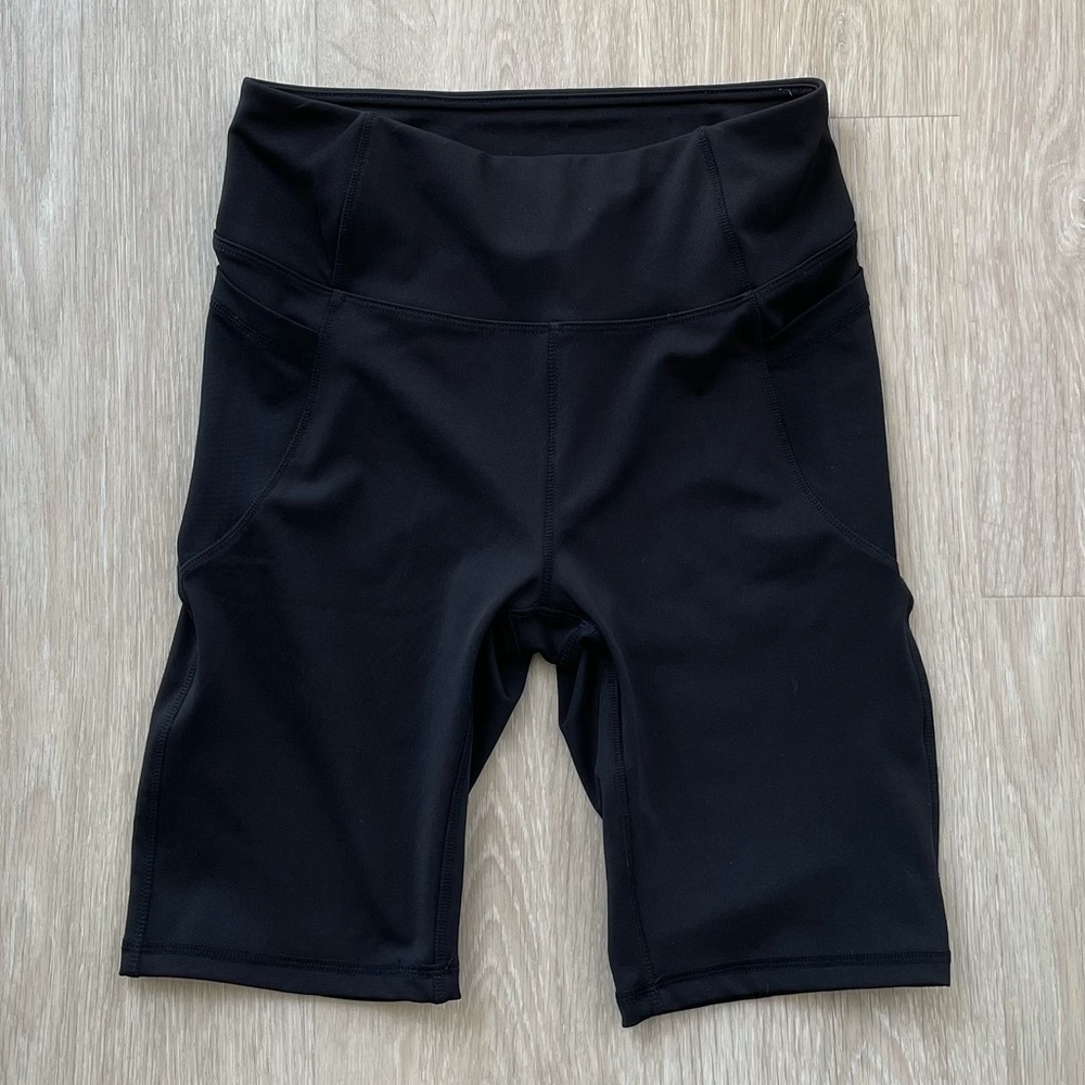 Ebb & Flow High Rise Mesh Pocket Bike Shorts